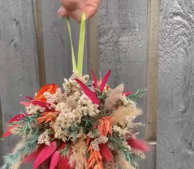 Christmas Craft - Dried Flower Christmas Bauble Workshop poster at The Steamworks